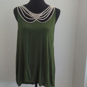 Women’s Olive Green Sleeveless Necklace-Detail Tank Top